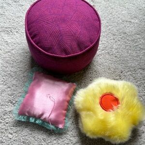 AMERICAN GIRL Various Pillows and Pouf